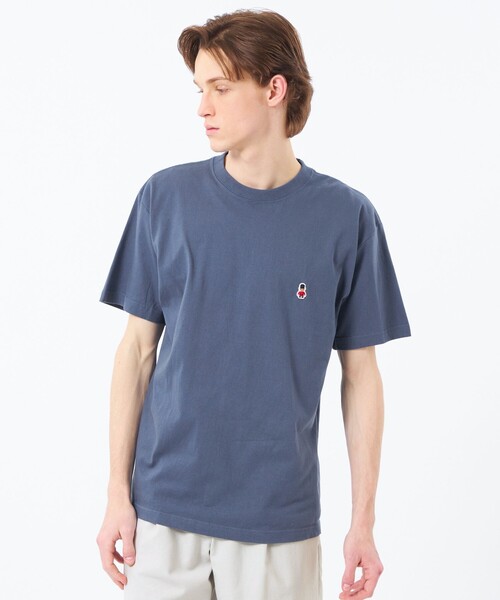 MACKINTOSH PHILOSOPHY(マッキントッシュ フィロソフィー)の「【WEB&一部店舗限定】バッキンガムベア 5.6oz クルーネックワンポイントTシャツ(Tシャツ/カットソー・メンズ・ホワイト/ブラック/グレー系その他2/ブルー・40/42/36/38)」の1枚目の写真