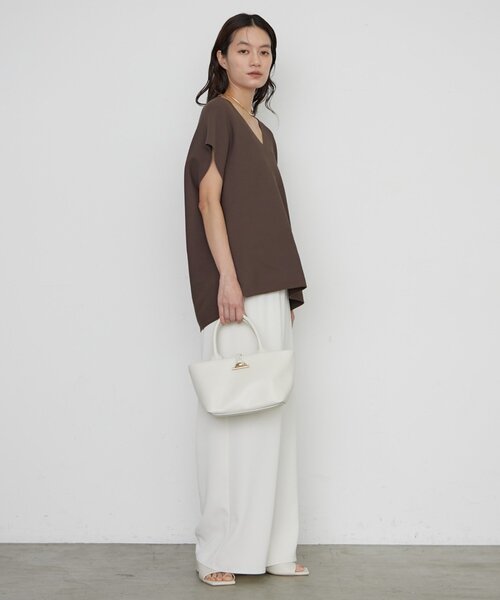 LOUNGEDRESS(ラウンジドレス)の「《腰回りカバー/着回し》イージーワイドタックパンツ(その他パンツ・レディース・ブラック/アイボリー/ベージュ・LARGE/MEDIUM/SMALL)」の9枚目の写真