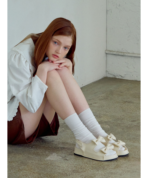 APTO(アプト)の「Bebe ベベ サンダル AGSS003(サンダル・レディース・シルバー/Beige/ブラック/ホワイト/PINK・23cm/23.5cm/24cm/24.5cm/25cm)」の7枚目の写真