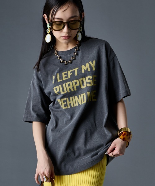GEVS.(ジェイヴィス)の「綿100%ピグメント染プリントTシャツ<大きいサイズ有>GEVS.(Tシャツ/カットソー・レディース・チャコール/オフホワイト/グリーン系・M/L/LL/3L/4L/5L)」の1枚目の写真