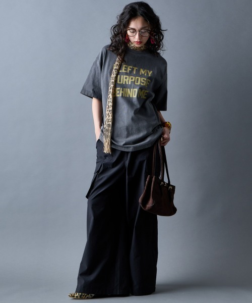 GEVS.(ジェイヴィス)の「綿100%ピグメント染プリントTシャツ<大きいサイズ有>GEVS.(Tシャツ/カットソー・レディース・チャコール/オフホワイト/グリーン系・M/L/LL/3L/4L/5L)」の13枚目の写真