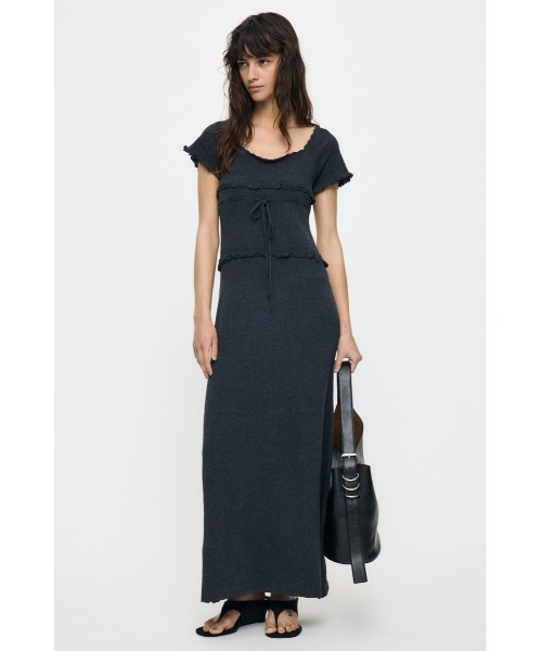 MOUSSY(マウジー)の「MELLOW STITCH ロングドレス(ワンピース・レディース・ネイビー/オフホワイト/チャコールグレー・1/2)」の2枚目の写真