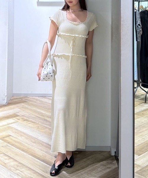 MOUSSY(マウジー)の「MELLOW STITCH ロングドレス(ワンピース・レディース・ネイビー/オフホワイト/チャコールグレー・1/2)」の22枚目の写真