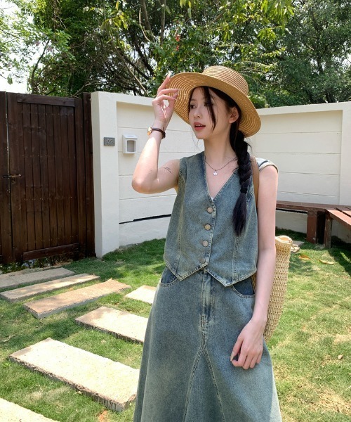 FAVORITO(ファヴォリート)の「デニムベストマーメイド スカートセットアップ(セットアップ・レディース・ブルー・XL/L/M/S)」の10枚目の写真