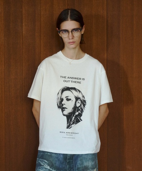 soerte（ソエルテ）の「Cyber Portrait Graphic Tee/サイバーポートレートグラフィックTシャツ（Tシャツ/カットソー・メンズ・ホワイト系その他/ブラック/ホワイト系その他2/ホワイト/ブラック系その他2/ブラック系その他・1/2/3）」の2枚目の写真