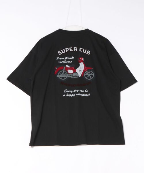 sanrio(サンリオ)の「【 sanrio 】 サンリオキャラクターズ ホンダコラボ 半袖Tシャツ 26S5(Tシャツ/カットソー・レディース・ブラック/オフホワイト・MEDIUM/LARGE)」の2枚目の写真