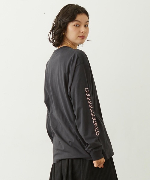 MILKFED.(ミルクフェド)の「MILKFED. COOPER LOGO L/S TEE(Tシャツ/カットソー・レディース・ピンク/チャコール/オフホワイト・M/L)」の11枚目の写真
