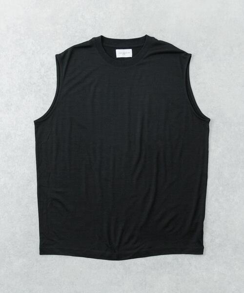 URBAN RESEARCH(アーバンリサーチ)の「『洗濯可』new basic WASHABLE MERINO WOOL NO-SLEEVE(Tシャツ/カットソー・メンズ・ネイビー/チャコールグレー/ブラック・MEDIUM/X-LARGE/LARGE)」の2枚目の写真