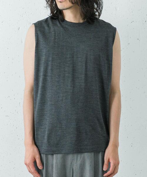 URBAN RESEARCH(アーバンリサーチ)の「『洗濯可』new basic WASHABLE MERINO WOOL NO-SLEEVE(Tシャツ/カットソー・メンズ・ネイビー/チャコールグレー/ブラック・MEDIUM/X-LARGE/LARGE)」の5枚目の写真