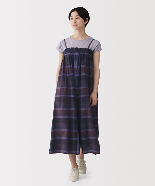 無印良品(ムジルシリョウヒン)の「婦人 マドラスチェック サロペット(サロペット/オーバーオール・レディース・ダークグリーン系/パープル系・S/M/L/XL)」の2枚目の写真