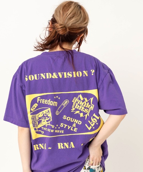 RNA（アールエヌエー）の「M2727 キャットギタープリントT（Tシャツ/カットソー・レディース・パープル/ブラック/ホワイト・MEDIUM）」の3枚目の写真