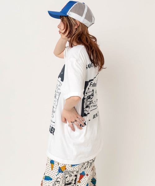 RNA（アールエヌエー）の「M2727 キャットギタープリントT（Tシャツ/カットソー・レディース・パープル/ブラック/ホワイト・MEDIUM）」の5枚目の写真
