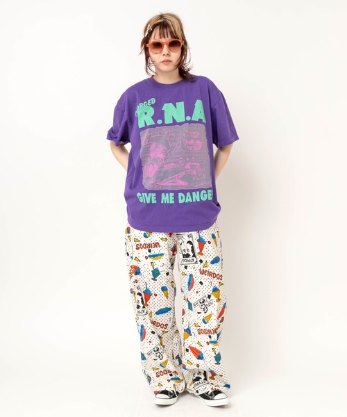 RNA（アールエヌエー）の「M2727 キャットギタープリントT（Tシャツ/カットソー・レディース・パープル/ブラック/ホワイト・MEDIUM）」の20枚目の写真