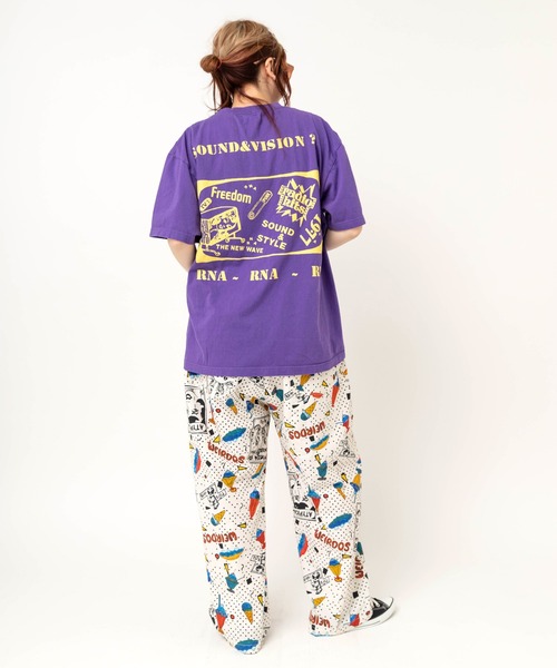 RNA（アールエヌエー）の「M2727 キャットギタープリントT（Tシャツ/カットソー・レディース・パープル/ブラック/ホワイト・MEDIUM）」の21枚目の写真