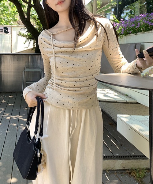 Miniministore(ミニミニストア)の「ドット柄シアーカットソーオフショルロンT(Tシャツ/カットソー・レディース・ベージュ/グレー・FREE)」の10枚目の写真
