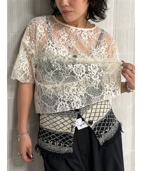 ELCHELE（エルチェレ）の「LACE UNIVERSAL TEE（Tシャツ/カットソー・レディース・ブラック/オフホワイト・FREE）」の20枚目の写真