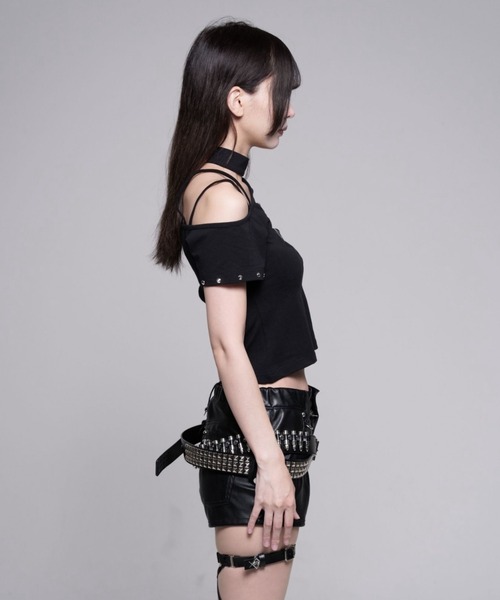 REFLEM(レフレム)の「『REFLEM/レフレム』カットデザインワンショルトップス(Tシャツ/カットソー・レディース・ブラック/ホワイト・M/L)」の4枚目の写真