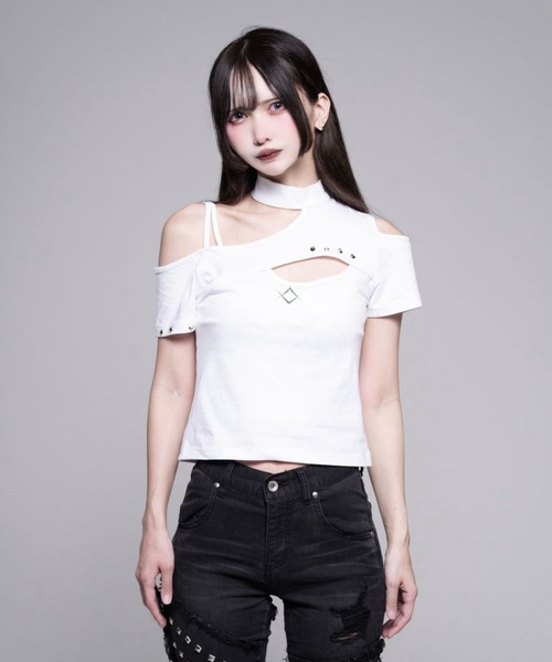 REFLEM(レフレム)の「『REFLEM/レフレム』カットデザインワンショルトップス(Tシャツ/カットソー・レディース・ブラック/ホワイト・M/L)」の8枚目の写真