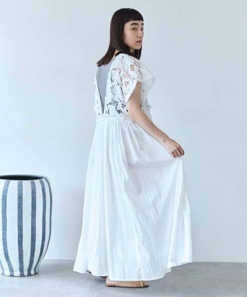 flaeu(フラユ)の「Lace Gather Dress(ワンピース・レディース・ホワイト/ブラック・FREE)」の6枚目の写真