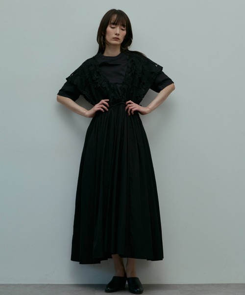 flaeu(フラユ)の「Lace Gather Dress(ワンピース・レディース・ホワイト/ブラック・FREE)」の3枚目の写真