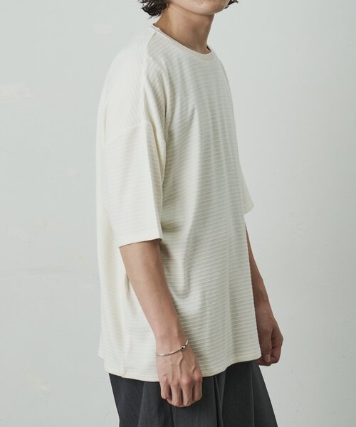 COLONY 2139(コロニートゥーワンスリーナイン)の「ジャガードボーダー半袖Tシャツ(Tシャツ/カットソー・メンズ・ブラック/ホワイト/カーキ・LARGE/MEDIUM)」の6枚目の写真