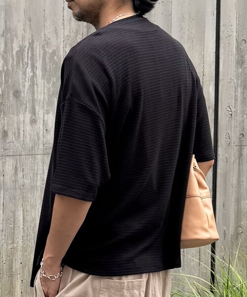 COLONY 2139(コロニートゥーワンスリーナイン)の「ジャガードボーダー半袖Tシャツ(Tシャツ/カットソー・メンズ・ブラック/ホワイト/カーキ・LARGE/MEDIUM)」の12枚目の写真