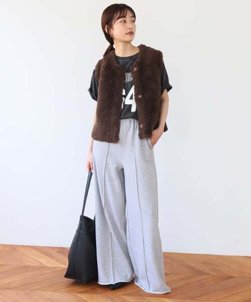 SLOBE IENA(スローブイエナ)の「《WEB限定カラーあり/追加》フェイクファーニットベスト(ベスト・レディース・アイボリー/ベージュ/ブラウン・FREE)」の12枚目の写真
