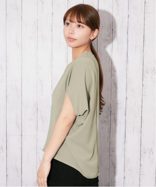 GORGE(ゴージ)の「《ドルマン・体型カバー》カットソー/カジュアル/春夏秋/全3色(Tシャツ/カットソー・レディース・ブラック/カーキ/オフホワイト・F)」の5枚目の写真