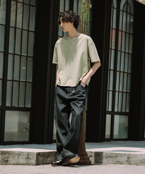 Bleme(ブレム)の「ヴィンテージデザイン ヘンリーネック Tシャツ(Tシャツ/カットソー・メンズ・グリーン/ブラック/ベージュ・M/L/XL/S)」の5枚目の写真