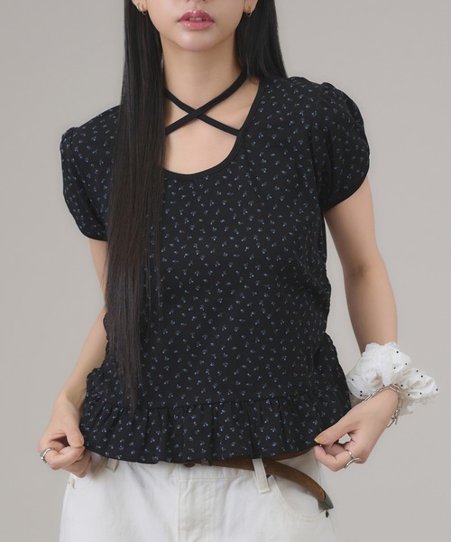 apres jour mignon(アプレジュールミニョン)の「スソフリルチョーカーTシャツ(Tシャツ/カットソー・レディース・ブラック系その他/ブラック/杢グレー/オフホワイト・フリー/LARGE)」の3枚目の写真