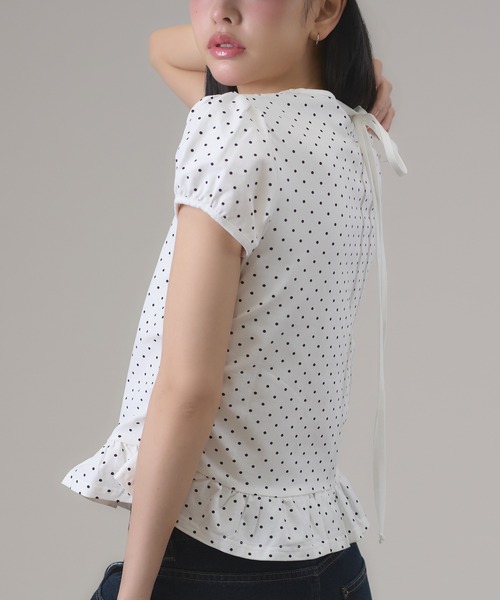 apres jour mignon(アプレジュールミニョン)の「スソフリルチョーカーTシャツ(Tシャツ/カットソー・レディース・ブラック系その他/ブラック/杢グレー/オフホワイト・フリー/LARGE)」の9枚目の写真