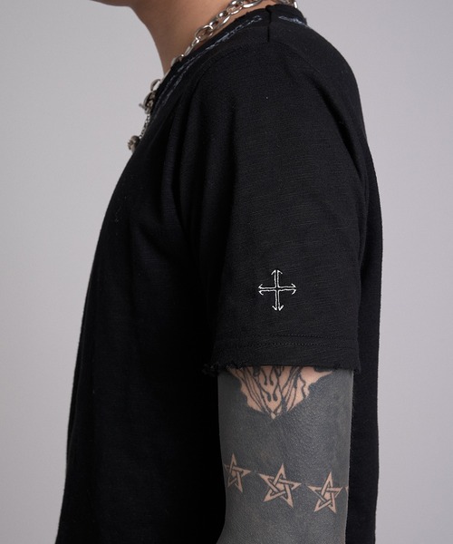CREO STORE(クレオストア)の「Ruin Texture Graphic Tee/ルインテクスチャーグラフィックTシャツ(Tシャツ/カットソー・メンズ・ホワイト/ブラック・1/2)」の12枚目の写真