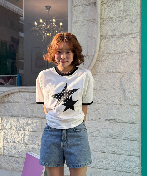 AMOU（アモウ）の「Two Star Ringer T-shirts WHITE（Tシャツ/カットソー・レディース・その他・W/3/2）」の4枚目の写真