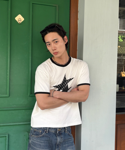 AMOU（アモウ）の「Two Star Ringer T-shirts WHITE（Tシャツ/カットソー・レディース・その他・W/3/2）」の9枚目の写真
