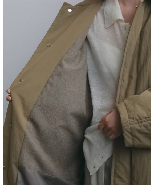 anuke（アンヌーク）の「Padded Soutiencollar Coat（ステンカラーコート・レディース・ベージュ/ブラック・38inch/36inch）」の22枚目の写真