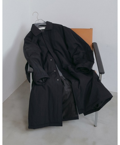 anuke（アンヌーク）の「Padded Soutiencollar Coat（ステンカラーコート・レディース・ベージュ/ブラック・38inch/36inch）」の7枚目の写真