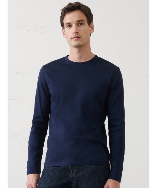 BANANA REPUBLIC FACTORY STORE(バナナリパブリック ファクトリーストア)の「BANANA REPUBLIC FACTORY STORE Luxe TouchロングスリーブTシャツ(Tシャツ/カットソー・メンズ・チャコールグレー/ブラック/ネイビー/ホワイト・S/L/M/XL)」の1枚目の写真