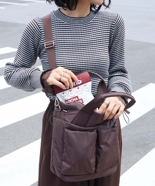 BONLECILL Marche(ボンルシールマルシェ)の「【BONLECILL Marche】2wayBIGポケットパフィーバッグ(ハンドバッグ・レディース・ブラック/ブラウン/アイボリー・FREE)」の3枚目の写真