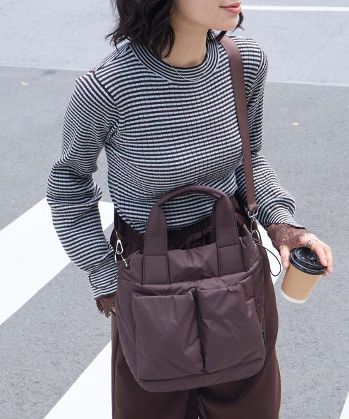 BONLECILL Marche(ボンルシールマルシェ)の「【BONLECILL Marche】2wayBIGポケットパフィーバッグ(ハンドバッグ・レディース・ブラック/ブラウン/アイボリー・FREE)」の19枚目の写真