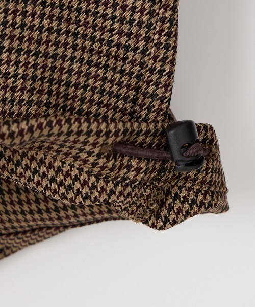 UMBRO（アンブロ）の「【WEB先行予約】[UMBRO/アンブロ] 別注 ワンポイントロゴ刺繍 ドローコードスウェット（スウェット・レディース・ブラウン/ブラック・S/XL/L/M）」の10枚目の写真