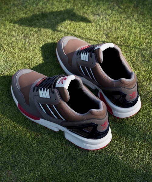 adidas(アディダス)の「オリジナルスゴルフ ZX 8000 GORE-TEX スパイクレス ゴルフシューズ / ZX 8000 GORE-TEX Spikeless Golf Shoes【adidas Golf/アディダスゴルフ】(スニーカー・メンズ・ブラウン・22.5cm/28.5cm/29.0cm/27.0cm/27.5cm/28.0cm/26.5cm/26.0cm/25.5cm/24.0cm/24.5cm/23.5cm/23.0cm/25.0cm)」の14枚目の写真