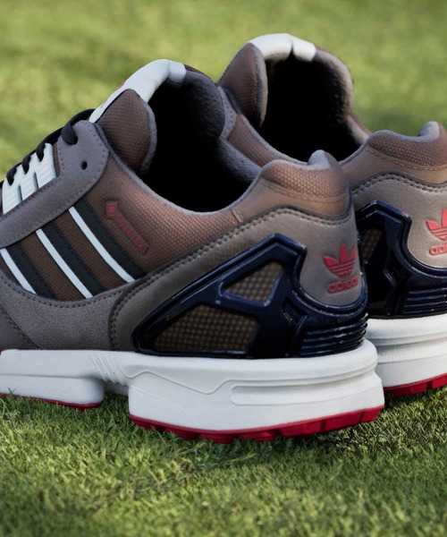 adidas(アディダス)の「オリジナルスゴルフ ZX 8000 GORE-TEX スパイクレス ゴルフシューズ / ZX 8000 GORE-TEX Spikeless Golf Shoes【adidas Golf/アディダスゴルフ】(スニーカー・メンズ・ブラウン・22.5cm/28.5cm/29.0cm/27.0cm/27.5cm/28.0cm/26.5cm/26.0cm/25.5cm/24.0cm/24.5cm/23.5cm/23.0cm/25.0cm)」の16枚目の写真