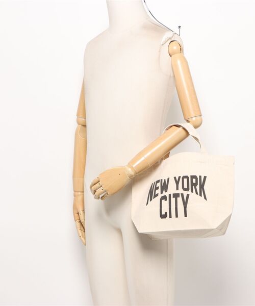 Ol' Basics(オールベーシックス)の「Ol' Basics(オール・ベーシックス) トートバッグ キャンバス NEW YORK CITY ニューヨーク ロゴ プリント 鞄 BAG アメカジ メンズ レディース ユニセックス SMサイズ(トートバッグ・レディース・ナチュラル・FREE)」の6枚目の写真