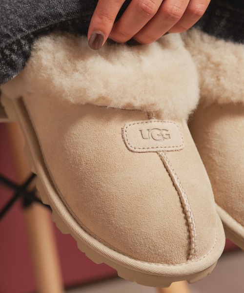 UGG(アグ)の「UGG W COQUETTE / アグ コケット(サンダル・レディース・グレイッシュベージュ・22.0cm/23.0cm/24.0cm/25.0cm)」の9枚目の写真