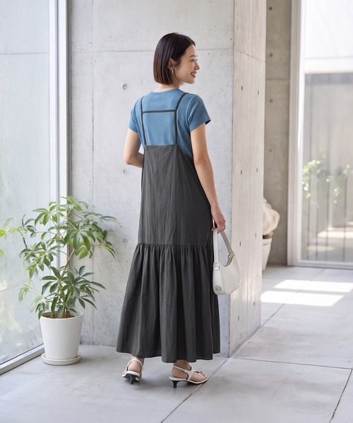 STYLE DELI(スタイルデリ)の「重ね着用カラーTシャツ(Tシャツ/カットソー・レディース・ブルー/グリーン系その他/ネイビー/パープル・M)」の8枚目の写真