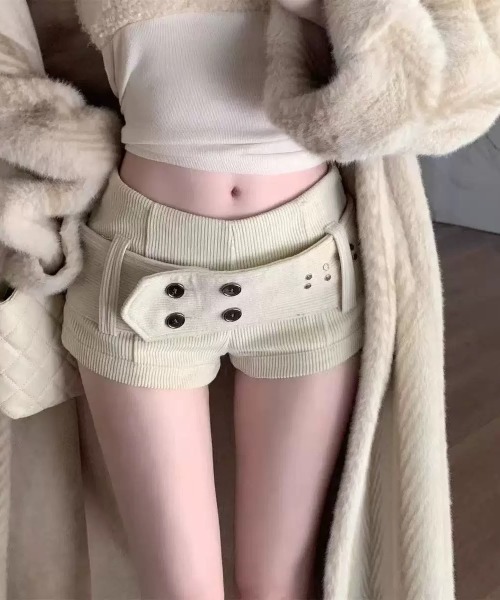 almo(アルモ)の「【LAMPOON】コーデュロイショートパンツ(その他パンツ・レディース・ブラウン/ベージュ/ブラック・SMALL/MEDIUM/LARGE)」の6枚目の写真