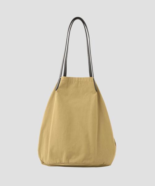 MARGARET HOWELL(マーガレットハウエル)の「COTTON NYLON HIDENSE POPLIN(トートバッグ・レディース・ベージュ/ブラック・FREE)」の2枚目の写真
