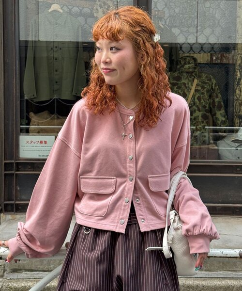 CIAOPANIC(チャオパニック)の「ハートボタン配色ステッチスウェットカーディガン(Tシャツ/カットソー・レディース・イエロー/グレー/ブラウン/ブラック/ネイビー/アイボリー/レッド/サックスブルー/ピンク・ONE SIZE)」の8枚目の写真