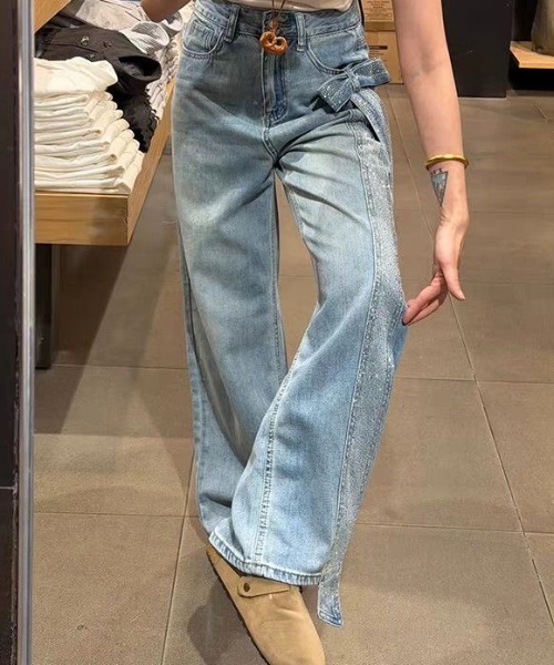 SHERU(シェル)の「リボンビジュー付き ワイドデニムパンツ レディース Y2K(デニムパンツ・レディース・ブルー・L/M/S)」の13枚目の写真