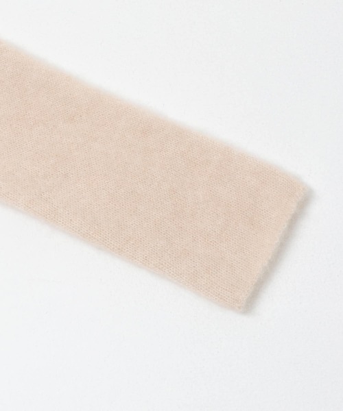 URBAN RESEARCH(アーバンリサーチ)の「new basic CASHMERE SILK FIT TENSION KNIT(ニット/セーター・レディース・ブラック/ブルー/アイボリー・FREE)」の5枚目の写真